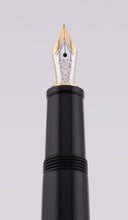 Load image into Gallery viewer, 44831575