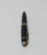 Load image into Gallery viewer, Montblanc Meisterstuck Classic Set (LeGrand Fountain, Rollerball, Ballpoint)
