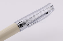 Load image into Gallery viewer, 46051926
