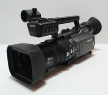 Load image into Gallery viewer, Sony DSR-PD170 DVCAM 3CCD 12X Digital Camcorder
