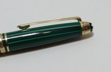 Load image into Gallery viewer, Montblanc Meisterstuck Czar Nikolai I Green Malachite &amp; Vermeil Rollerball Pen
