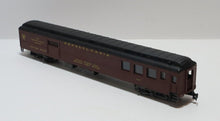 Load image into Gallery viewer, Multiple HO Model Train Boxcar Collection from AHM, Megow, Laconia, and Con-Cor
