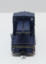 Load image into Gallery viewer, Bachmann Spectrum Baltimore and Ohio Diesel Switcher 19 HO Scale 41-0802-12
