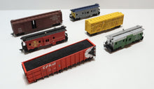 Load image into Gallery viewer, Lot 31x Assorted Model Train Cars HO Scale Horn Hook Couplers (Rolling Stock)
