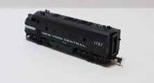 Load image into Gallery viewer, Athearn HO Scale New York Central #1787 DFA-2A Model Diesel Road Locomotive
