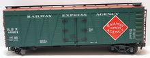 Load image into Gallery viewer, Aristo-Craft Railway Express Agency Wooden Reefer 46601 G Scale
