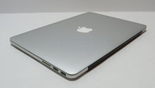 Load image into Gallery viewer, Apple MacBook Pro Retina Display Core i5 2.4GHz 8GB 256GB 13&quot; ME865LL/A - Silver
