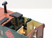 Load image into Gallery viewer, Aristo-Craft Railway Express Agency Light &amp; Smoke Steel Caboose 42105 G Scale RE
