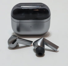 Load image into Gallery viewer, Samsung Galaxy Buds 3 Pro Wireless Earbud Headphones SM-R630 Silver
