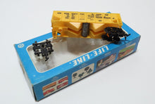 Load image into Gallery viewer, Lot 11x Life-Like Model Train Cars HO Scale (Freight, Boxcar, Hopper)
