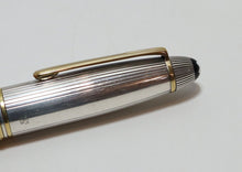 Load image into Gallery viewer, Montblanc Meisterstuck 146 Solitaire Doue Sterling Silver 4810 18K Fountain Pen
