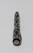 Load image into Gallery viewer, Visconti Istos Aracnis Art Nouveau Spider Web 14K Firenze 585 Fountain Pen
