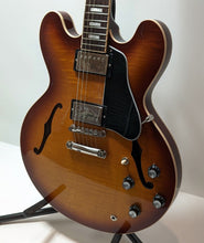 Load image into Gallery viewer, Gibson ES-335 Figured Iced Tea Semi-hollowbody Electric Guitar
