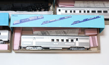 Load image into Gallery viewer, Lot of 14x Athearn HO Trains in Miniature Passenger &amp; Coach Cars
