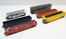 Load image into Gallery viewer, Lot 31x Assorted Model Train Cars HO Scale Horn Hook Couplers (Rolling Stock)
