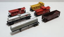 Load image into Gallery viewer, Lot 31x Assorted Model Train Cars HO Scale Horn Hook Couplers (Rolling Stock)
