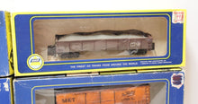 Load image into Gallery viewer, Lot of 8x AHM HO Scale Train Car Collection (Carrier, Box Cars, Dummy Eng, Tank)
