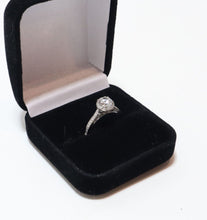 Load image into Gallery viewer, Tacori Round Bloom Engagement Ring 18K White Gold Setting (1ct Cubic Zirconia)
