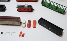 Load image into Gallery viewer, Lot 13x Model Train Cars from Roco, Mantua,  AHM, Tyco HO Scale (Rolling Stock)
