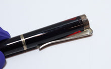 Load image into Gallery viewer, Montblanc Writers Edition Franz Kafka Set (Fountain + Ballpoint + Pencil) AG 925
