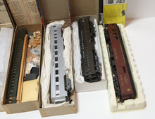 Load image into Gallery viewer, Multiple HO Model Train Boxcar Collection from AHM, Megow, Laconia, and Con-Cor
