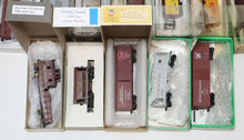 Load image into Gallery viewer, Lot of 12x HO Scale Various Model Train Cars &amp; Quality Craft Model Kit
