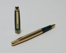 Load image into Gallery viewer, Montblanc Meisterstuck Czar Nikolai I Green Malachite &amp; Vermeil Rollerball Pen
