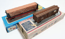 Load image into Gallery viewer, Lot 11x Life-Like Model Train Cars HO Scale (Freight, Boxcar, Hopper)
