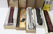 Load image into Gallery viewer, Multiple HO Model Train Boxcar Collection from AHM, Megow, Laconia, and Con-Cor
