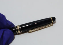 Load image into Gallery viewer, Montblanc Meisterstuck Classic Set (LeGrand Fountain, Rollerball, Ballpoint)
