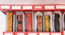 Load image into Gallery viewer, Lot of 21x AHM, Athearn, TM, Varney, Ravarossi HO Model Train Box &amp; Freight Cars
