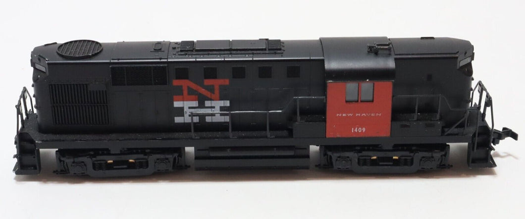 Atlas Classic 7100 ALCO RS-11 New Haven Locomotive 1409 HO Scale TESTED