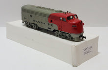 Load image into Gallery viewer, Bachmann 2x 307 Santa Fe Diesel Engines and 1x 866 Union Pacific GP-40
