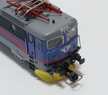 Load image into Gallery viewer, Roco SJ RC5 Model Train Electric Locomotive 43629 HO Scale
