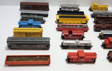 Load image into Gallery viewer, Lot 31x Assorted Model Train Cars HO Scale Horn Hook Couplers (Rolling Stock)
