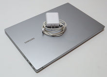 Load image into Gallery viewer, Samsung Galaxy Book4 Core 7 150U 1.8GHz 16GB 512GB 15.6&quot; NP750XGK-KS2US Silver
