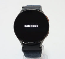 Load image into Gallery viewer, Samsung Galaxy Watch 7 44mm (Bluetooth + WiFi + LTE) SM-L315U - Silver
