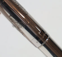 Load image into Gallery viewer, Pilot Namiki Butterfly Fountain Pen 18K 750 A898 Nib (Butterflies)
