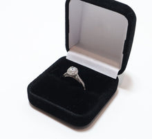 Load image into Gallery viewer, Tacori Round Bloom Engagement Ring 18K White Gold Setting (1ct Cubic Zirconia)
