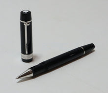 Load image into Gallery viewer, Montblanc Donation Pen Homage to Frederic Chopin Special Edition Rollerball Pen
