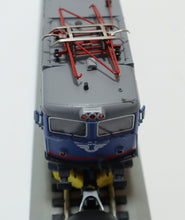 Load image into Gallery viewer, Roco SJ RC5 Model Train Electric Locomotive 43629 HO Scale
