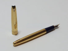 Load image into Gallery viewer, Montblanc Meisterstuck Solitaire Vermeil Fountain Pen 4810 18K 750 (Gold/Blue)
