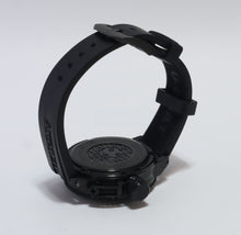 Load image into Gallery viewer, U-Boat Sommerso 46mm Ref. 9015 Calibro U-28 300MT Black w/ Cream Markers
