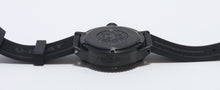 Load image into Gallery viewer, U-Boat Sommerso 46mm Ref. 9015 Calibro U-28 300MT Black w/ Cream Markers
