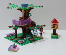 Load image into Gallery viewer, LEGO Friends Olivia&#39;s Tree House 3065 with Instructions
