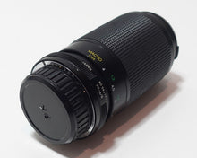 Load image into Gallery viewer, Vivitar 70-210mm 4.5-5.6 MC Macro Focusing Zoom Lens PK-A/R
