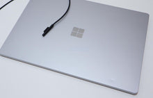 Load image into Gallery viewer, Microsoft Surface Laptop 5 256GB Core i7-1255U 2.6GHz 8GB 15&quot; Platinum W11H
