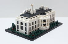 Load image into Gallery viewer, LEGO Architecture The White House 21006 with Instructions

